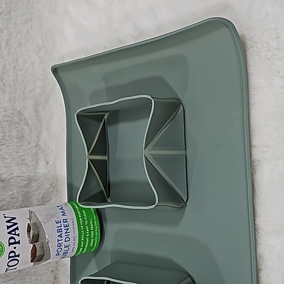 Top Paw Portable Double Diner Mat - Picture 5 of 8